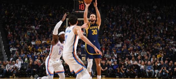 爱游戏在线-包含雷霆轻取天津队，福克斯统治全场的词条