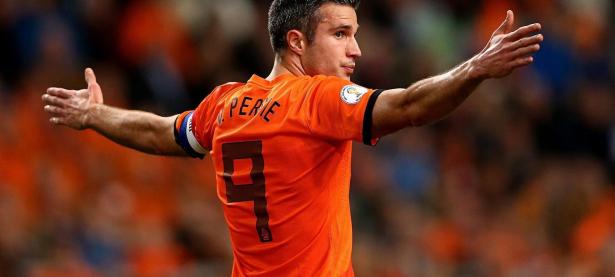 爱游戏tv-双城记，福克斯演绎个人英雄主义，湖人展示篮球几何之美