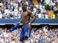 爱游戏在线-引擎轰鸣与三分弧线，两个世界在压力下的同频爆发