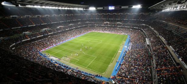 爱游戏tv-赛场魔术师，库尔图瓦，那个改写F1历史的足球门将