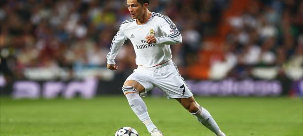 爱游戏在线-沉默的利刃，法比尼奥意外爆发，如何撕裂尼日利亚的铁壁防线？