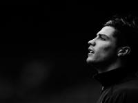 爱游戏在线-国际足球的双重奏，京多安冠军级表现与阿根廷爆冷安哥拉