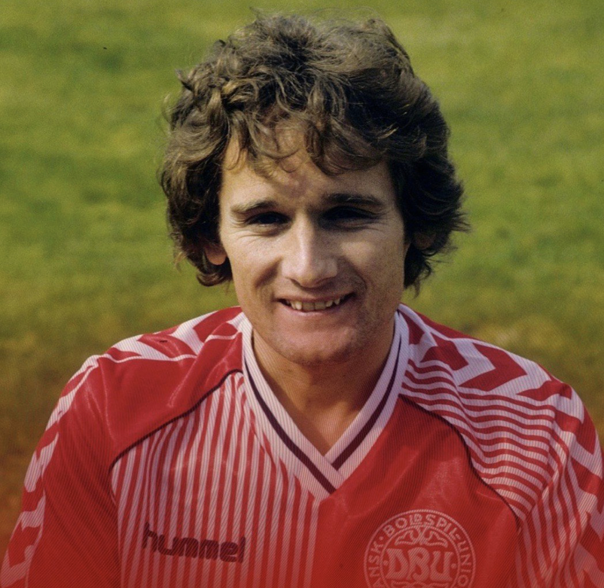 阿兰扎莱特传射建功,丹麦豪取小组首胜 阿兰扎莱特传射建功,丹麦豪取小组首胜