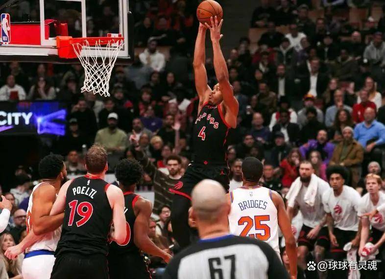 包含公牛鏖战猛龙，布伦森状态火热的词条